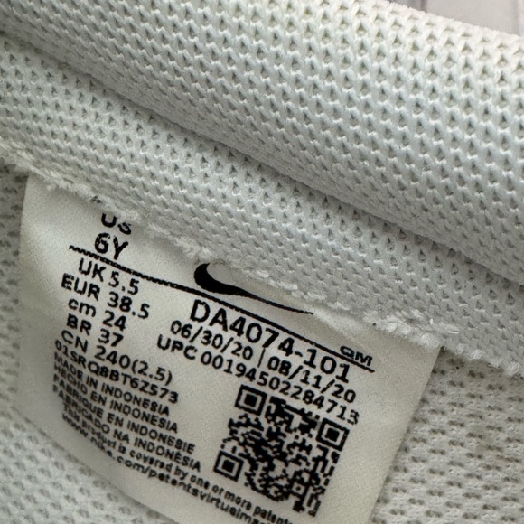 Nike Kids Blazer Sneaker Shoes Low Top '77 Sz 6Y Youth Unisex Streetwear Retro - Picture 8 of 9